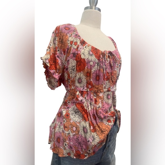 Torrid Pink and Orange Floral Blouse - Picture 2 of 7
